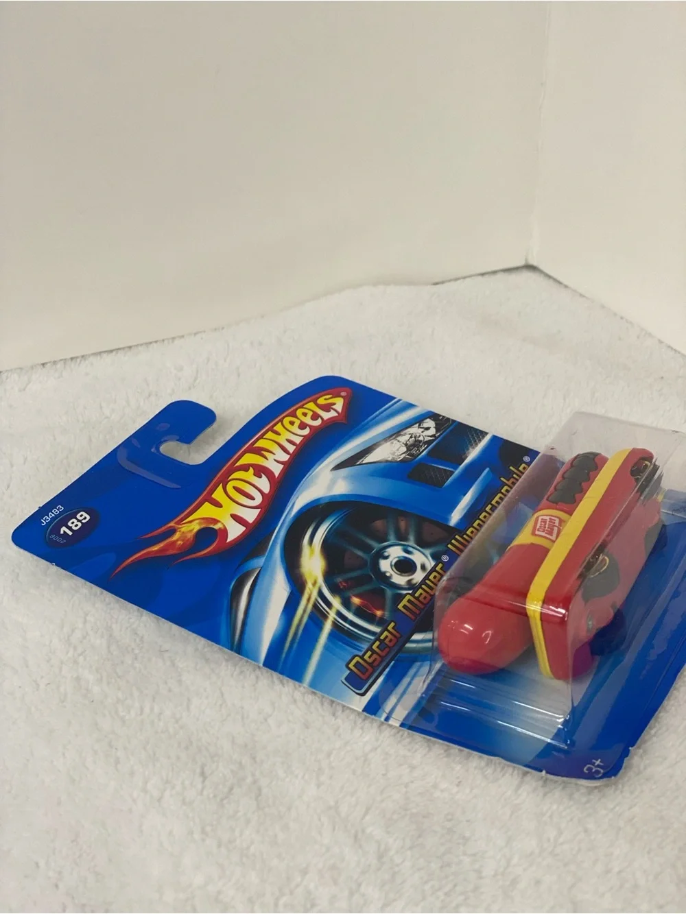 Hot Wheels 2006 Oscar Mayer Wienermobile #189 Toy Car Collector Still In Package